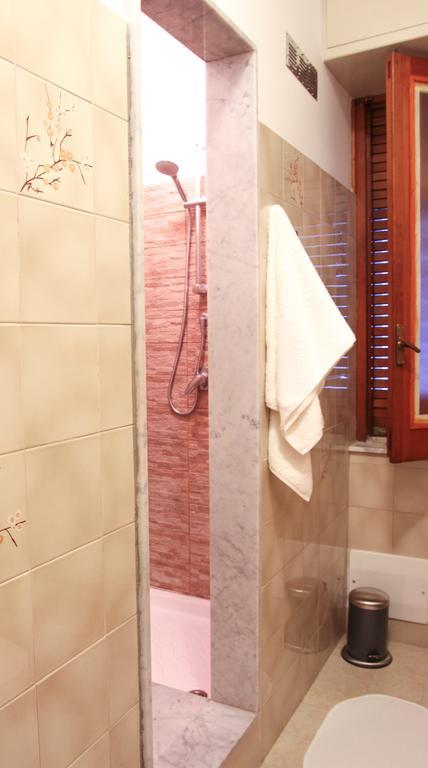B&B Fiori Di Lava 니콜로시 객실 사진